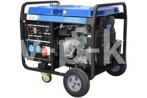 Бензиновый генератор ТСС SGG 10000EH3