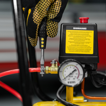 Поршневой компрессор  BCV2300/100