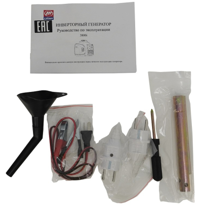 Бензиновый генератор  3800i